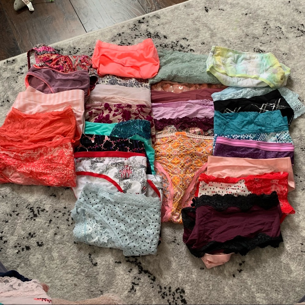 EUC L VS Panty bundle